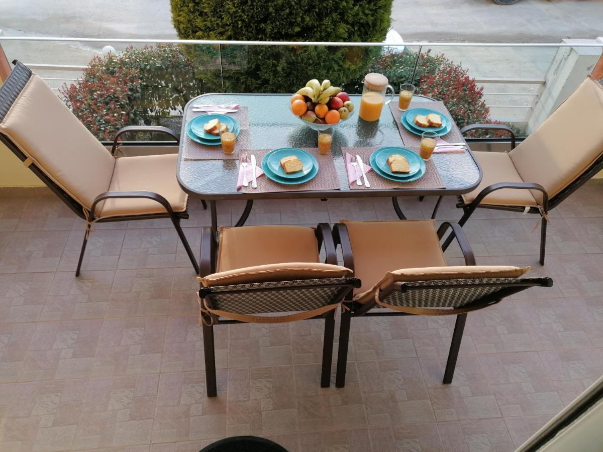 Apartament Bella Casa Néa Péramos Zewnętrze zdjęcie