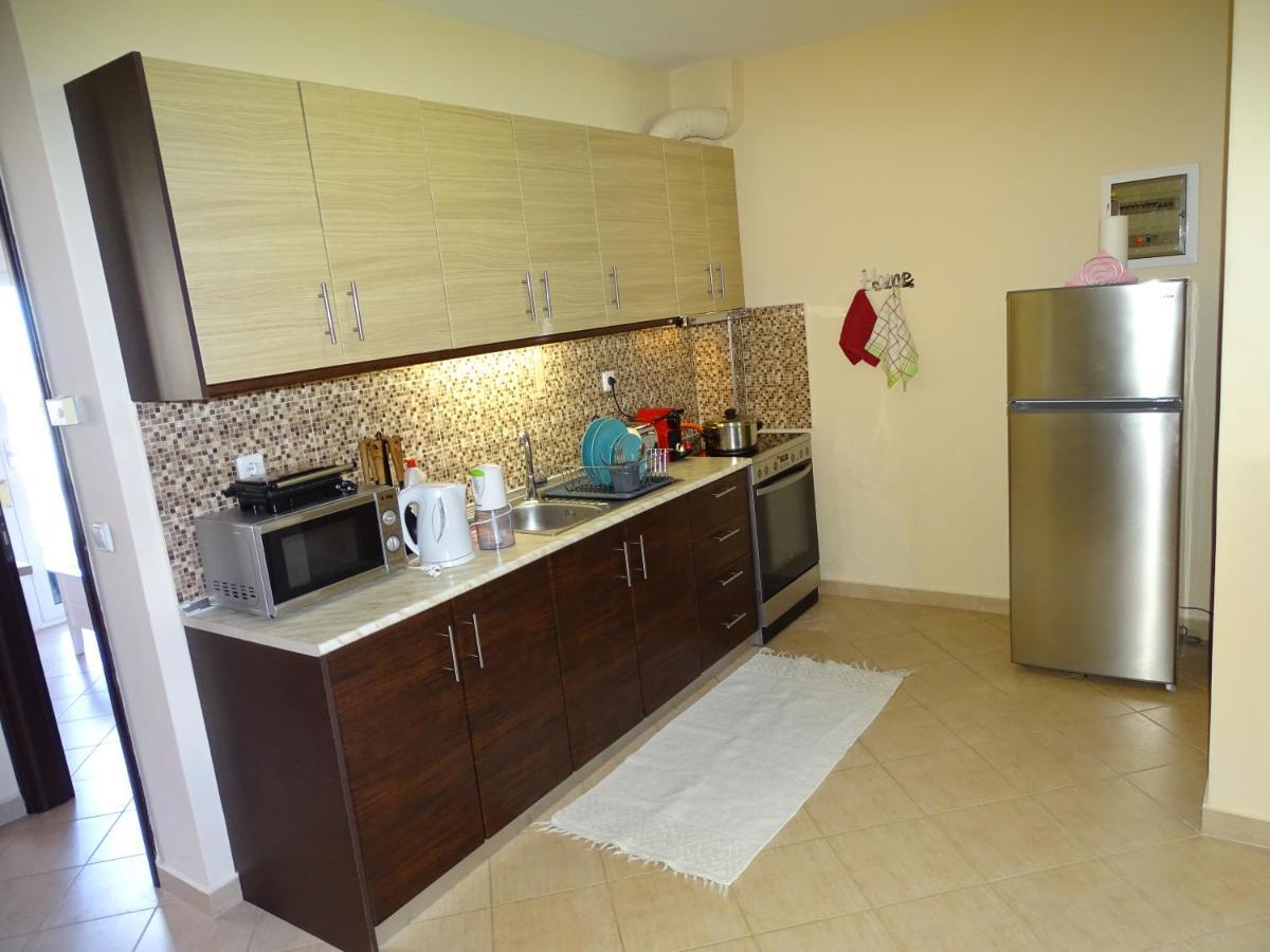 Apartament Bella Casa Néa Péramos Zewnętrze zdjęcie