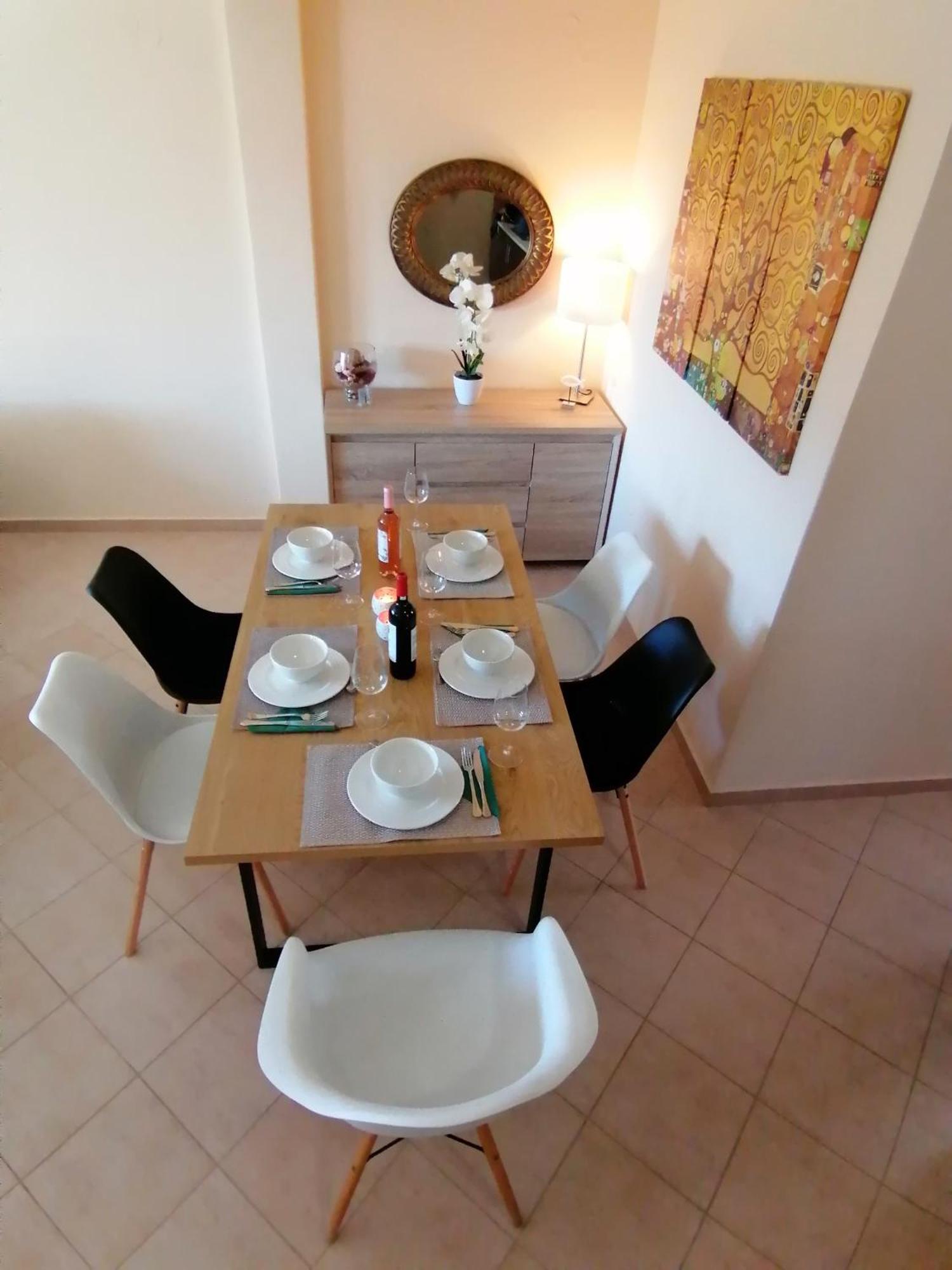 Apartament Bella Casa Néa Péramos Zewnętrze zdjęcie